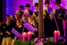 20.12.2022 Adventkonzert Chor- und Volkstanzgruppe Krems/Lerchenfeld
